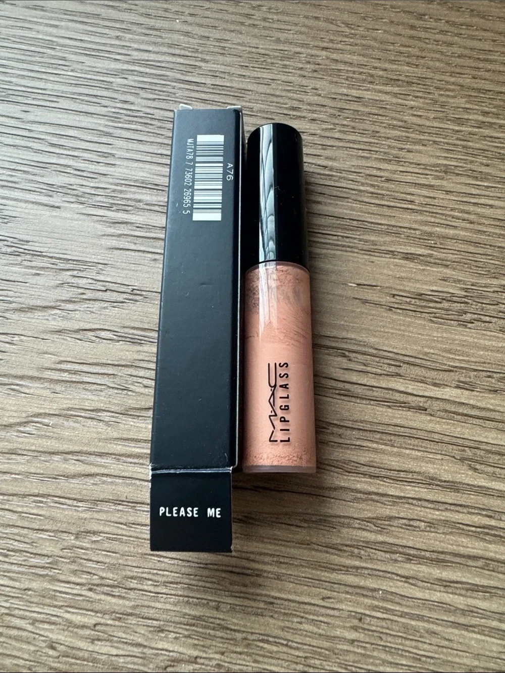 MAC Cosmetics Lipglass Gloss — Please Me Peachy Pink